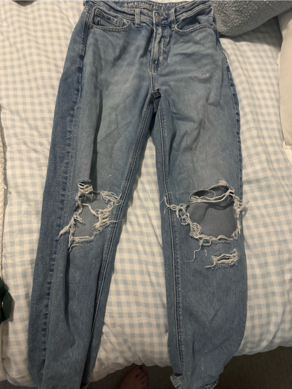 American Eagle Outfitters Light Blue Ripped Skinny Jeans